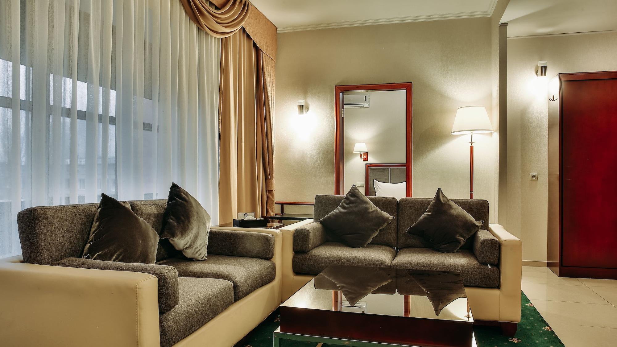 Goldman Empire Hotel Astana Eksteriør billede
